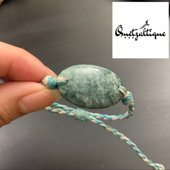 Real Jade ✨ Beautiful Bracelet - Picture 2 of 2